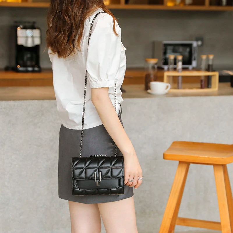 Women's Lingge Handbag