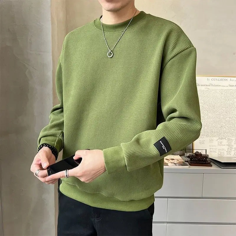 Men's Pullover Sweatshirt with Fitted Cuffs